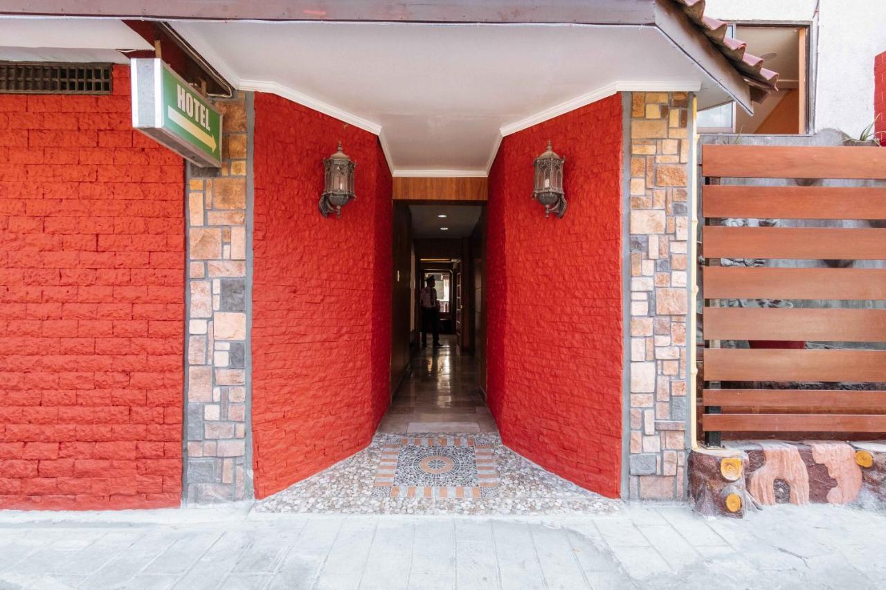 Reddoorz Plus @ V Mapa Extension Santa Mesa Манила Экстерьер фото
